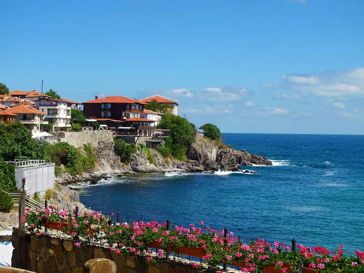 Vue sur la vieille ville côtière de Sozopol et la mer Noire, Bulgarie